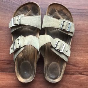 Falls Creek Tan Suede Birkenstock Style Sandals, Size 8